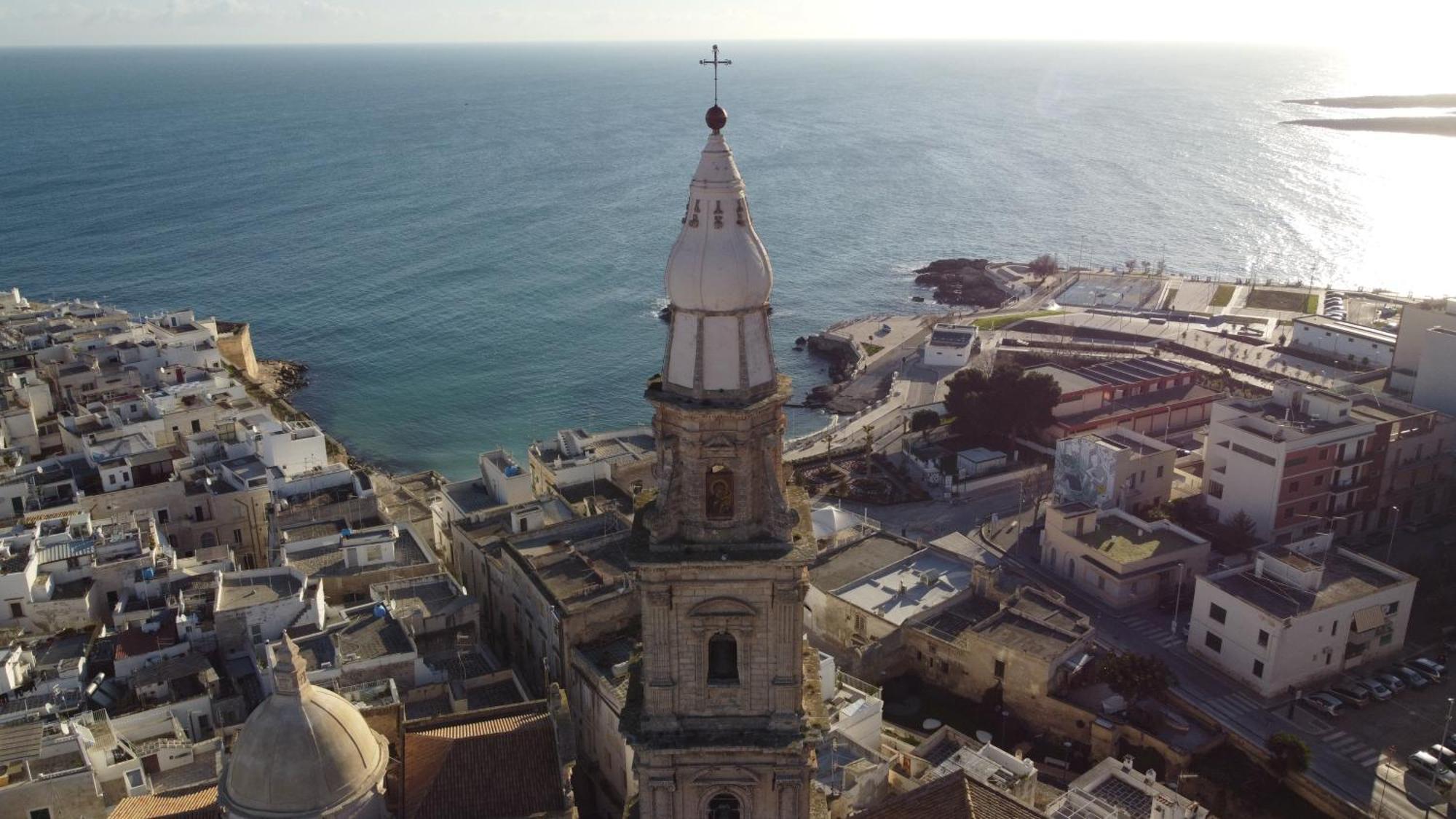 Archi Barbacana مونوبولي المظهر الخارجي الصورة