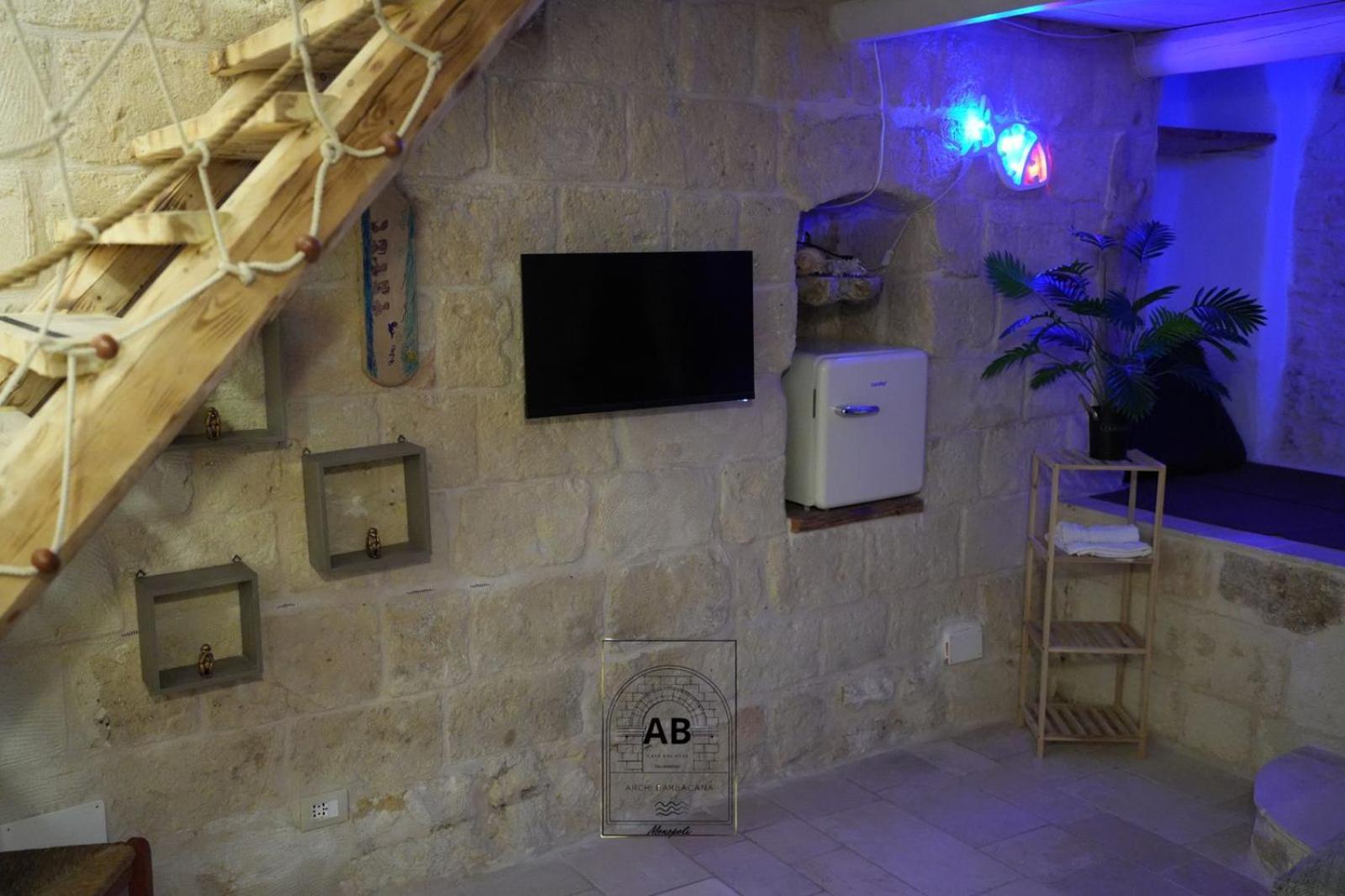 Archi Barbacana مونوبولي المظهر الخارجي الصورة